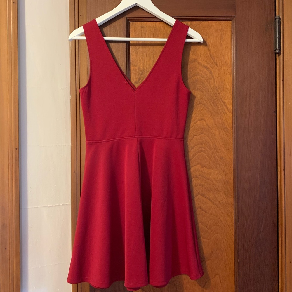 Red Dress - Picture 2 of 4